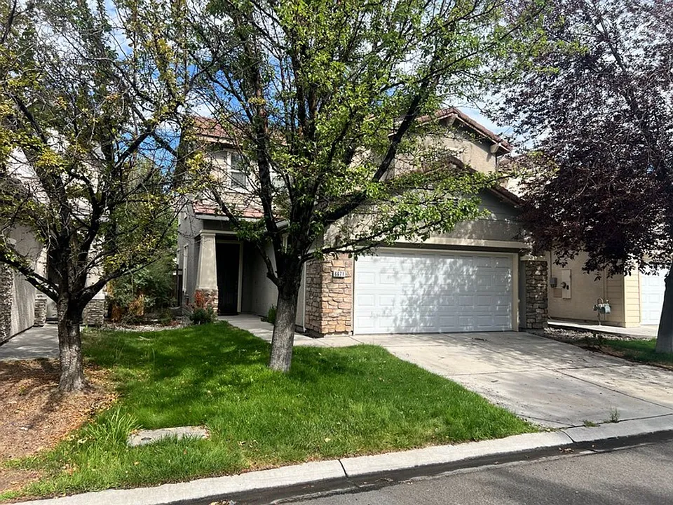 6671 Sportoletti Dr