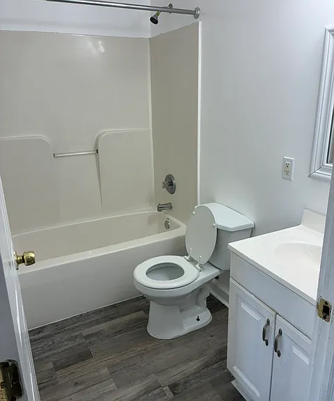 161 Caroline St #3 — Photo 10