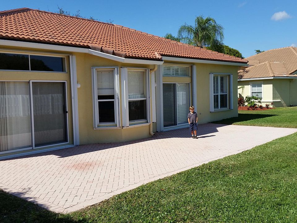 2nd image of 6076 Royal Birkdale Dr