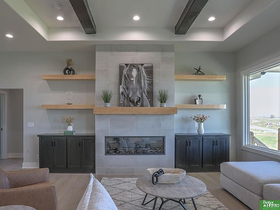 5th image of 5819 N 214th Avenue Cir