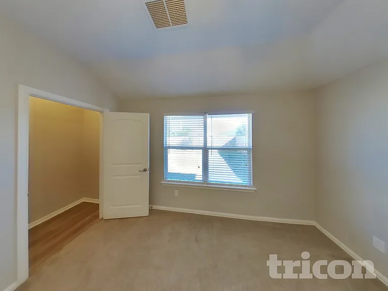 1224 Camden Yard Dr — Photo 7