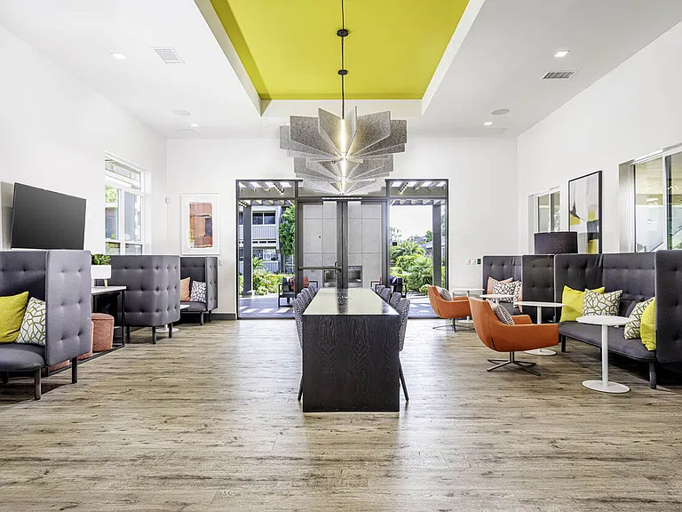 Axiom Tustin — Photo 17