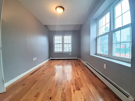 Rented by Bright Villas LLC | media 27