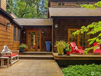 10712 NE Torvanger Road, Bainbridge Island, WA, 98110