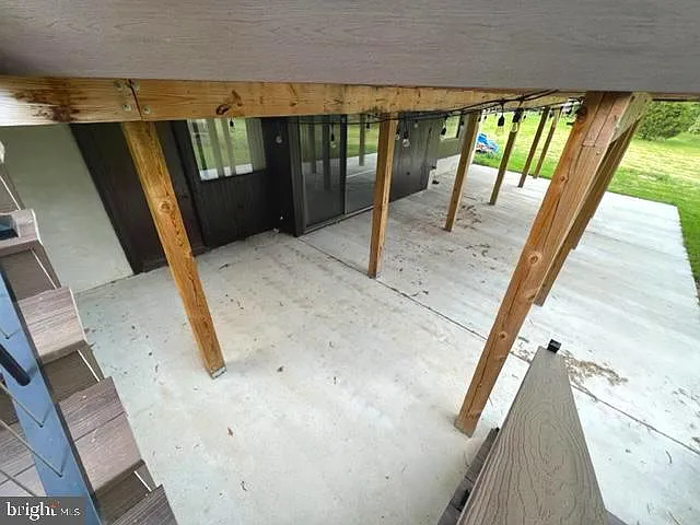 1538 Trough Rd — Photo 8