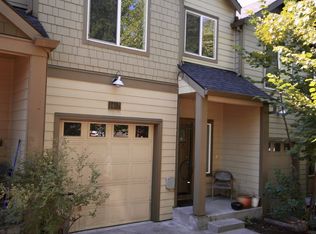 1407 NE 69th Ave, Portland, OR 97213