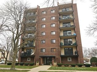 1491 Ashland Ave APT 2NW, Des Plaines, IL 60016