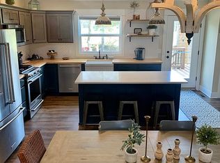 700 Brookfield St, Holland, MI 49423