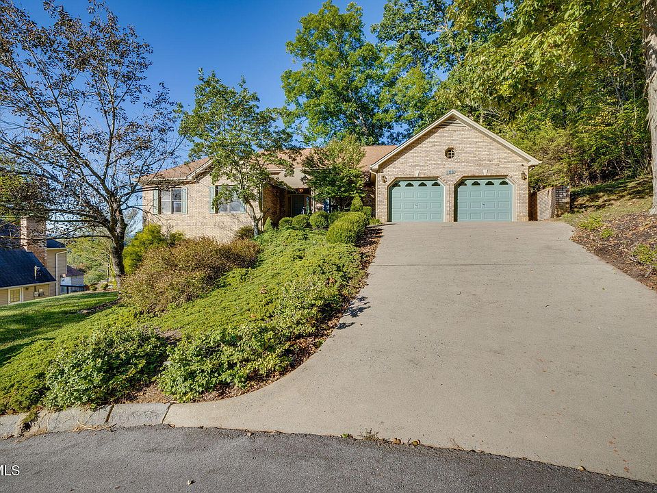 1st image of 109 White Hawk Way