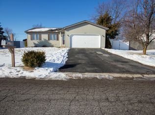 524B Robyn Rd, Valparaiso, IN 46385