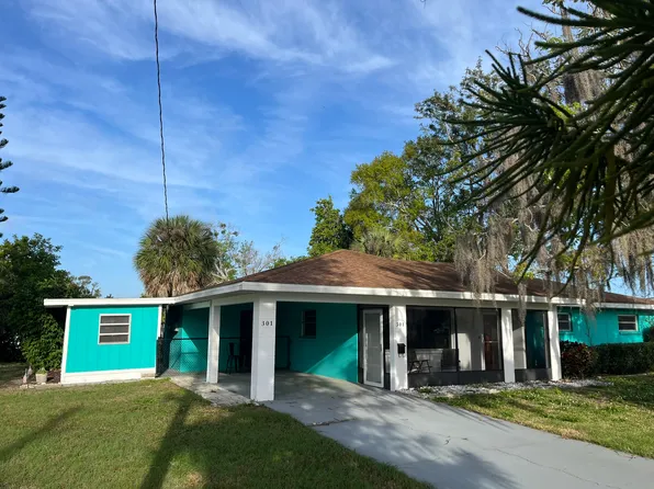 301 Carlyle Blvd, Ruskin, FL 33570