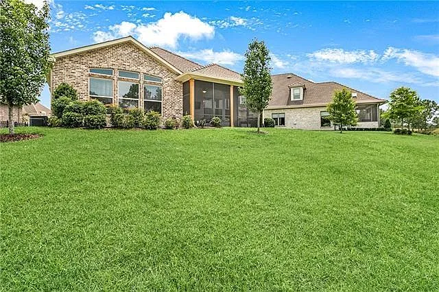 361 Nicklaus Dr — Photo 3