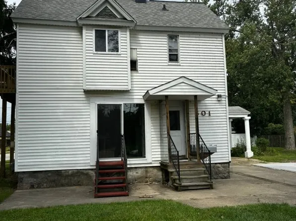 501 Three Mile Rd NE APT 1, Grand Rapids, MI 49505