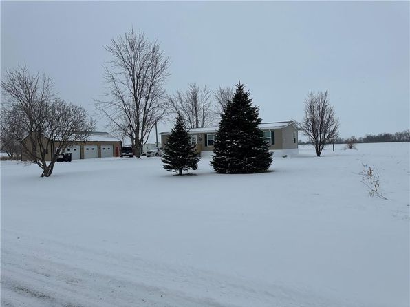 28962 210th St, Maryville, MO 64468