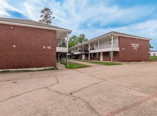 600 Palm St APT 8, Huntsville, TX 77340