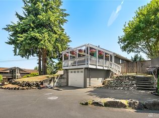 23928 74th Ave W, Edmonds, WA 98026