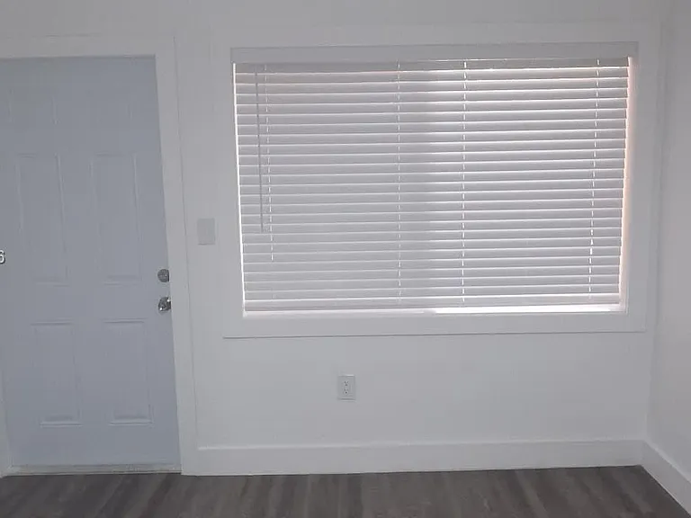 7901 SW 64th Ave #4 — Photo 18
