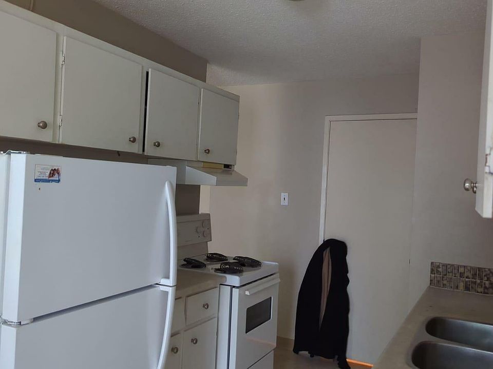 2nd image of 7220 144th Ave NW #210