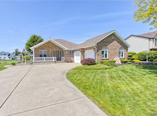 7306 Norman Rd, North Tonawanda, NY 14120