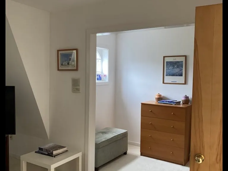 11 Columbus Pl — Photo 3