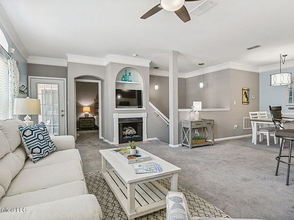 5th image of 2252 Beach Dr APT 904