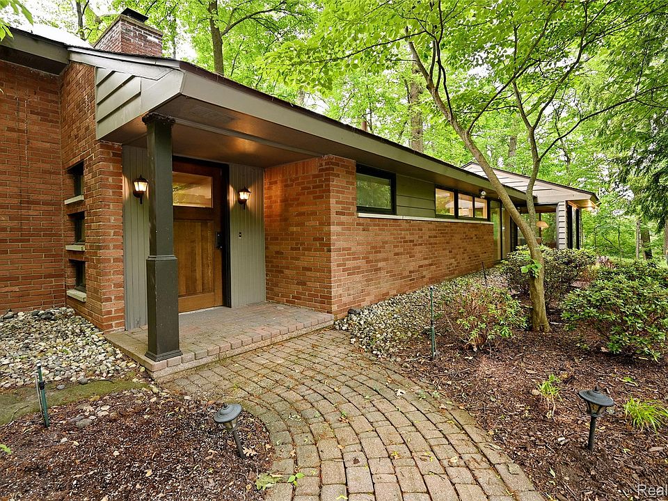 1st image of 3310 Dogwood Ct