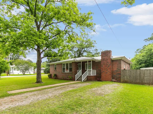 1221 Bunchie St, Bessemer, AL 35023
