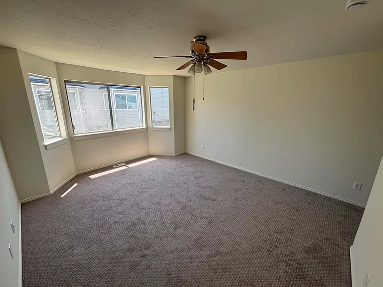 3913 W Rockwood Way #E — Photo 17