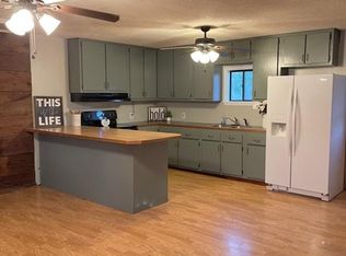 10092 Locust Ln, Dardanelle, AR 72834