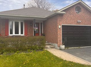 4 Claret Rd, Clarington, ON L1E1V9