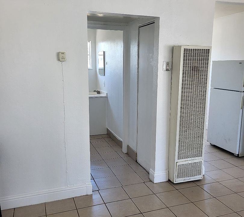 1st image of 329 N Glenn Ave #333