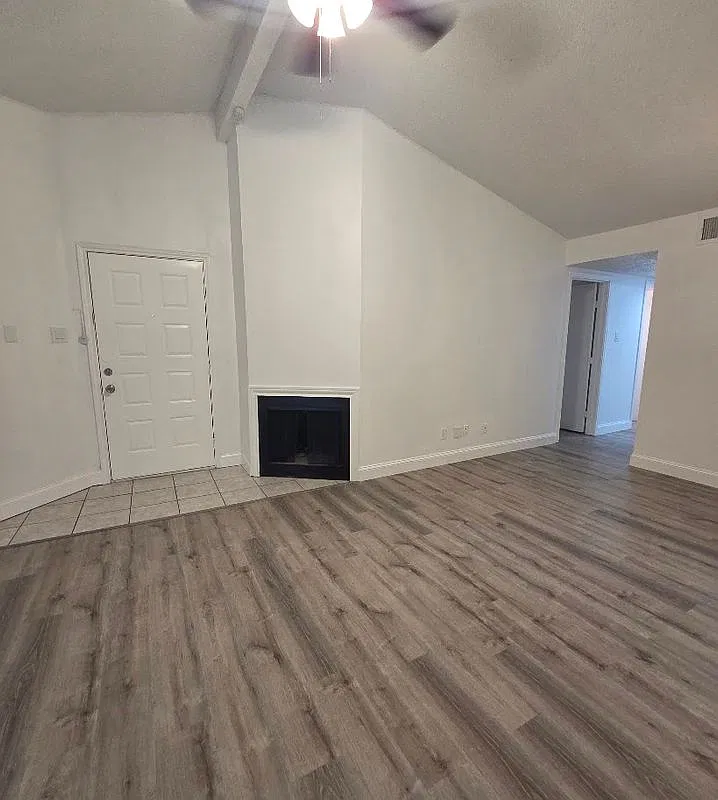 2 bed, 2.0 bath, 1035 sqft, $1,495 — Photo 4