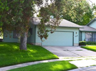 355 N Moraine Pl, Eagle, ID 83616