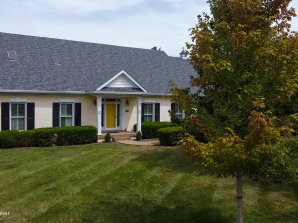 3803 Tynebrae Ct, Louisville, KY 40241