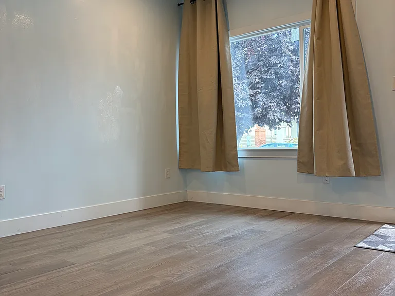 1251 Burnett St #1251 — Photo 5