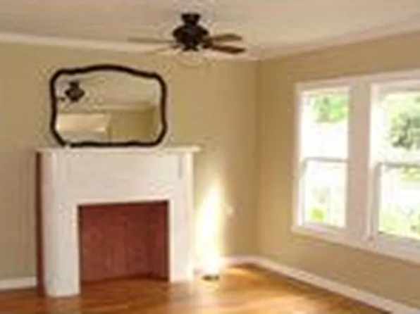 2611 E 3rd St, Austin, TX 78702