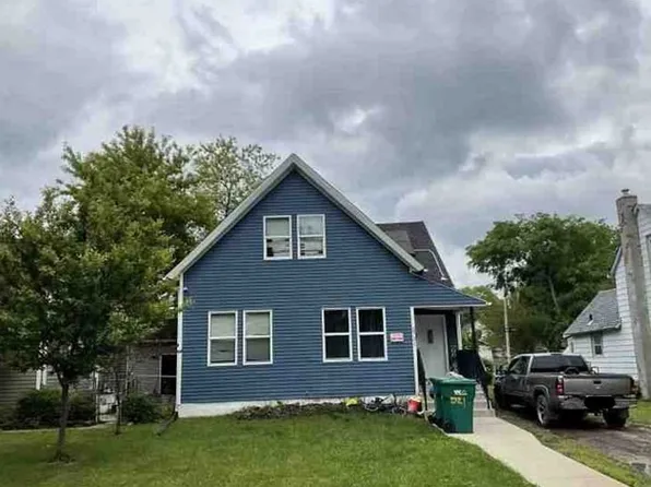 2721 Ezra Ave, Zion, IL 60099