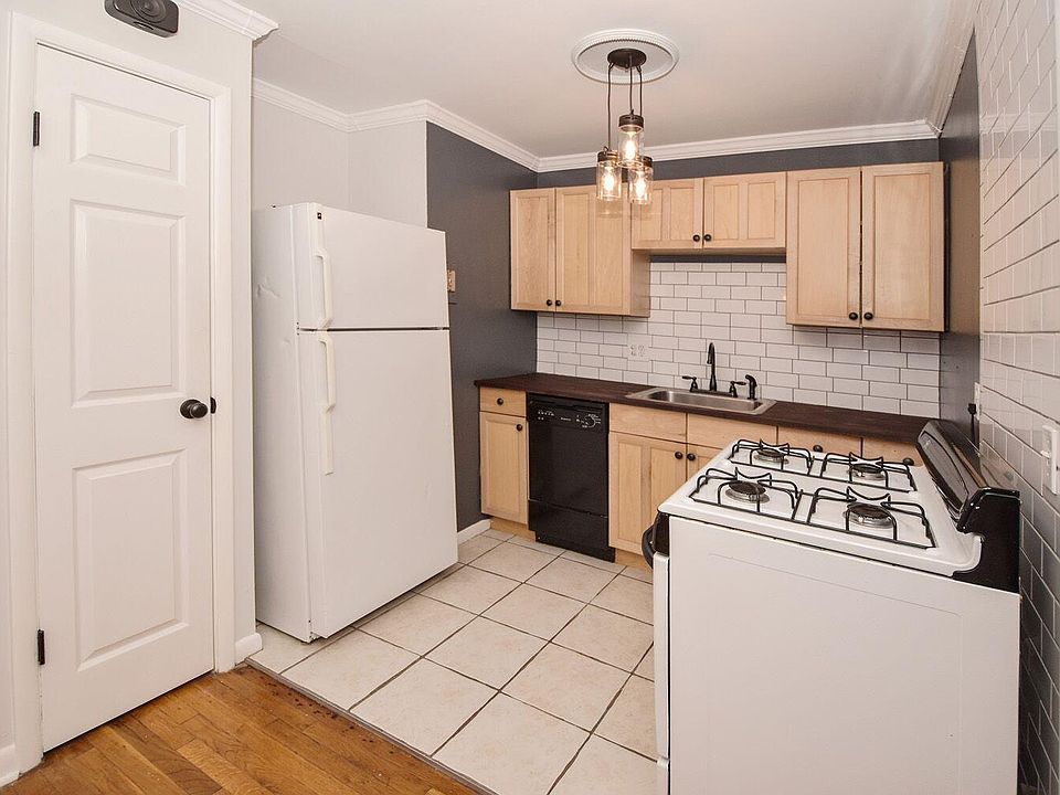 1st image of 2744 Atlantic Ave