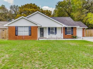 6612 Ridge Crest Dr, Milton, FL 32570