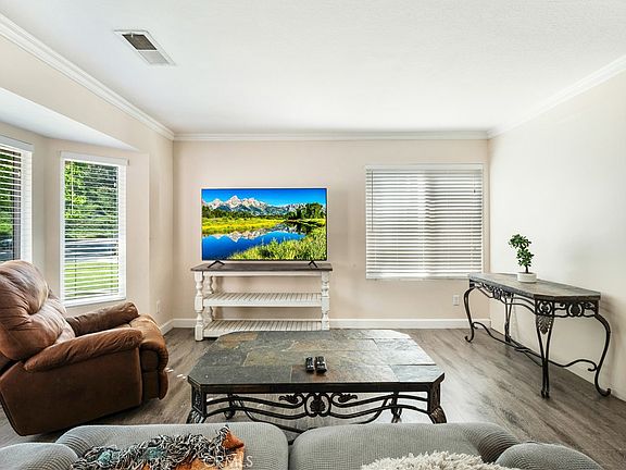 3rd image of 32248 Green Hill Dr