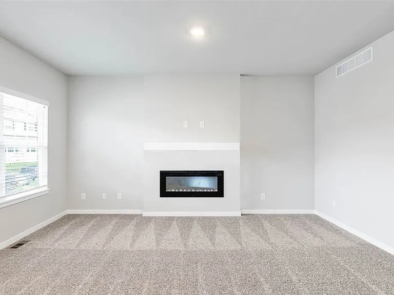 2408 SW Plaza Pkwy — Photo 7
