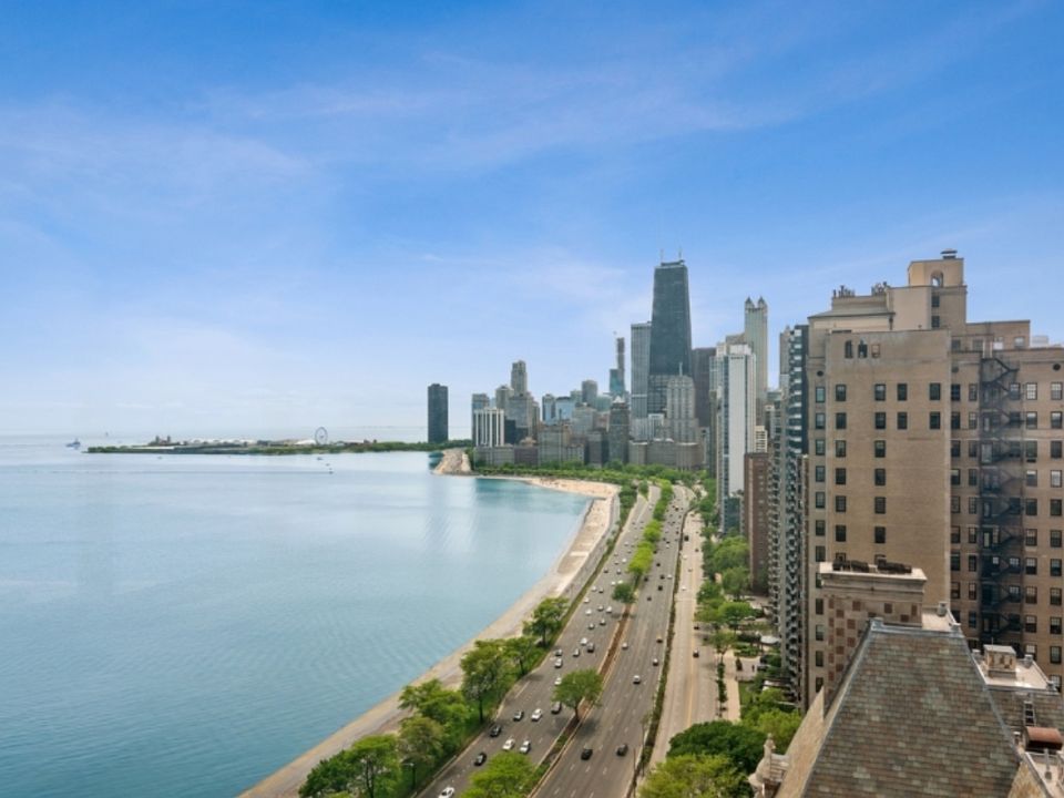 1st image of 1550 N Lake Shore Dr APT 4C