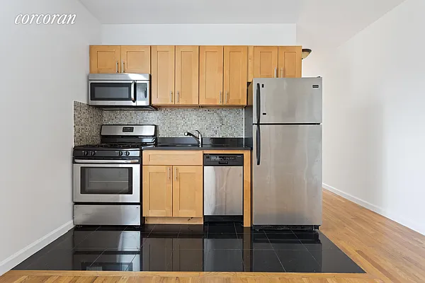 Rented by Corcoran | media 15