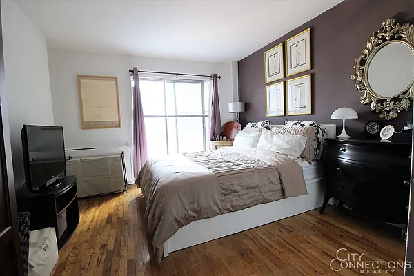 Rented by City Connections Realty | media 7