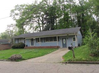 122 John Allen St, Vicksburg, MS 39180