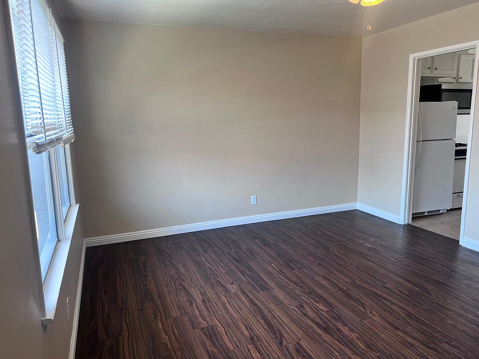 1st image of 937 Magnolia Ave #15