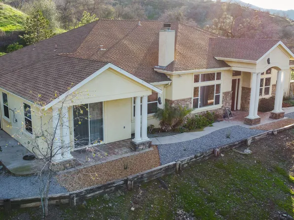 42330 Corral Drive, Three Rivers, CA 93271