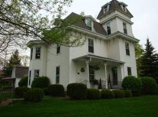 200 Zanesfield Rd, West Liberty, OH 43357