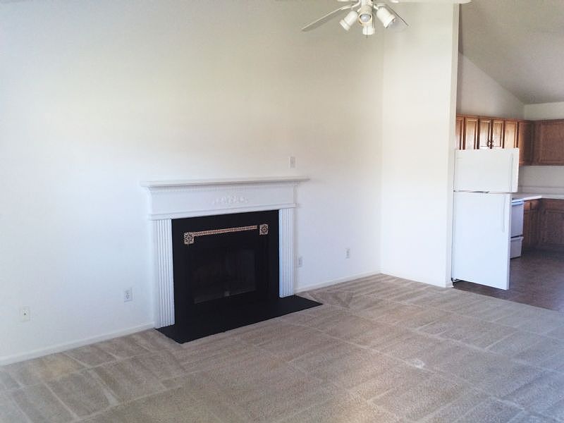 2nd image of 2605 A Richard Dr