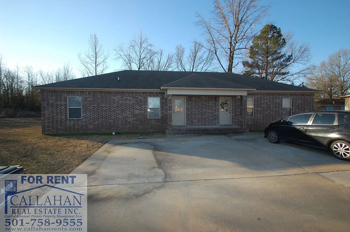 Building Photo - 7 Davis Cir